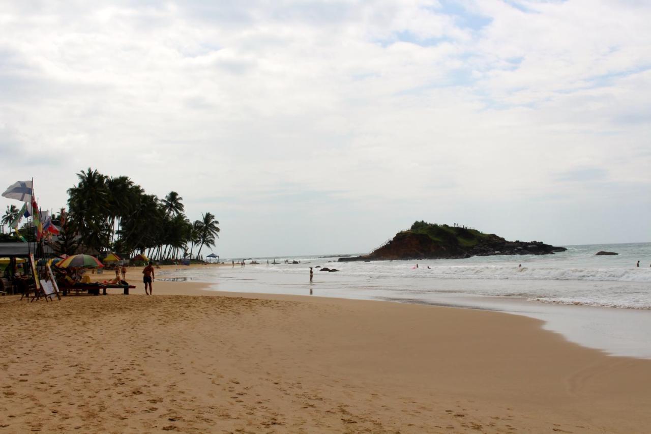 Surf Sea Breeze Hotel Mirissa Luaran gambar